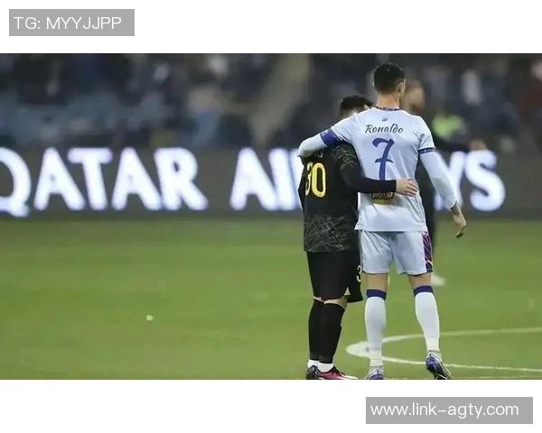 约克称C罗与梅西足球水平相当未来或进军电影界如速激系列